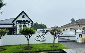 Hidden Villas Guesthouse